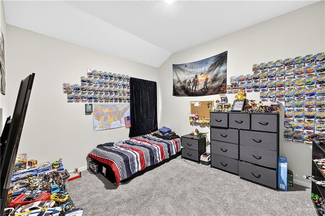 2608 N Day Lily Avenue, Edinburg, TX 78541
