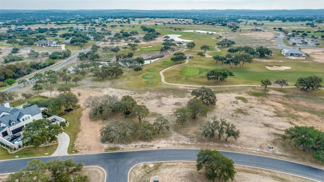 2711 Cliff Point, Spicewood, TX 78669