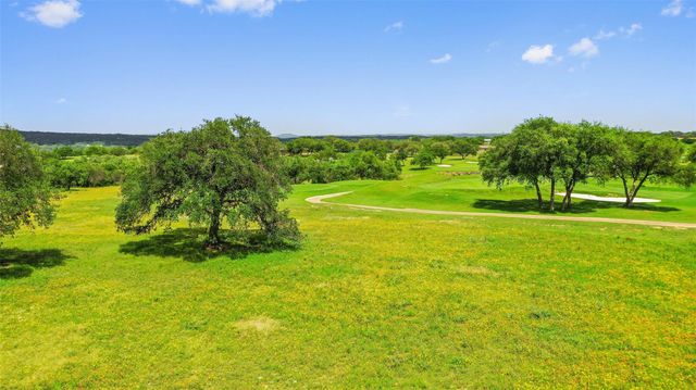 2711 Cliff Point, Spicewood, TX 78669