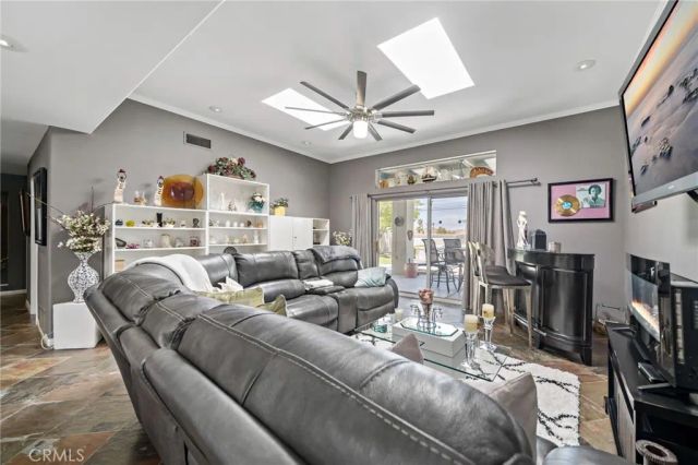 39004 Knoll View Circle, Cathedral City, CA 92234