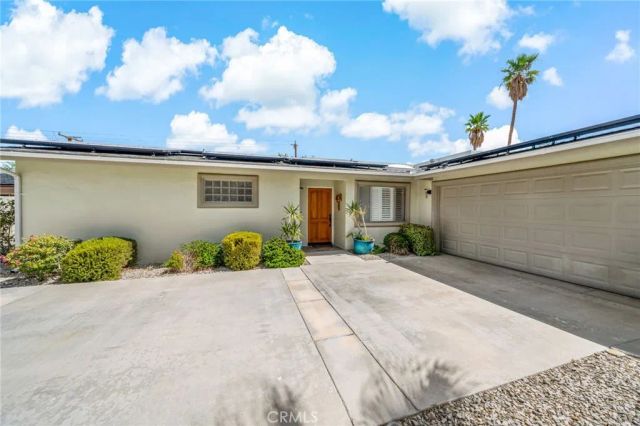 39004 Knoll View Circle, Cathedral City, CA 92234
