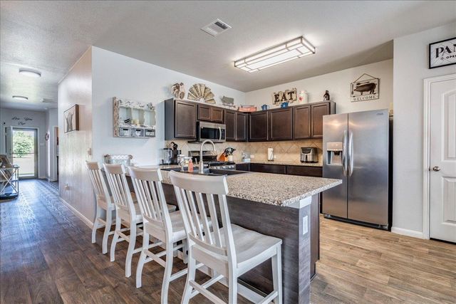 202 Hess DR, Kyle, TX 78640