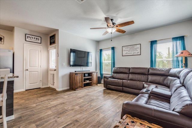 202 Hess DR, Kyle, TX 78640