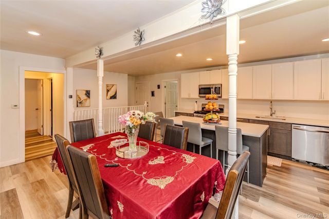 7 Fleetwood Drive, Newburgh, NY 12550