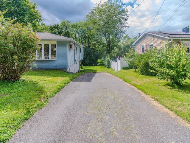 7 Fleetwood Drive, Newburgh, NY 12550