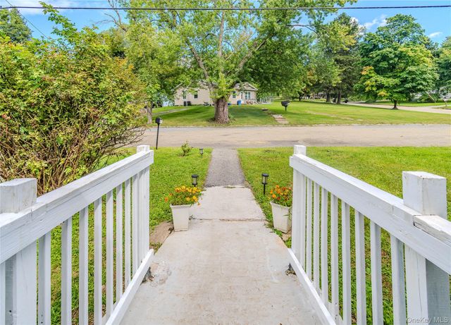 7 Fleetwood Drive, Newburgh, NY 12550