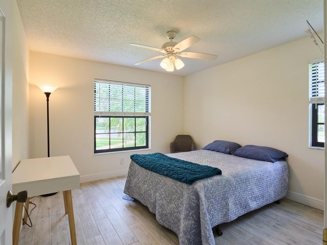 2001 Keystone Drive S A, Jupiter, FL 33458