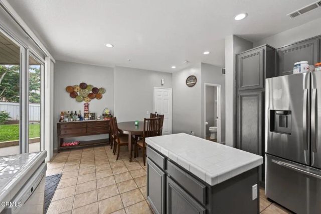 816 Noontide Way, Oxnard, CA 93035