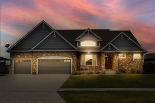 1306 NE 45th Street, Ankeny, IA 50021
