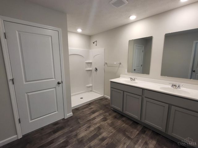 987 N South Street, Wilmington, OH 45177