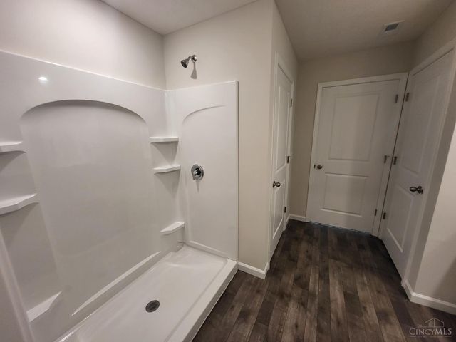 987 N South Street, Wilmington, OH 45177