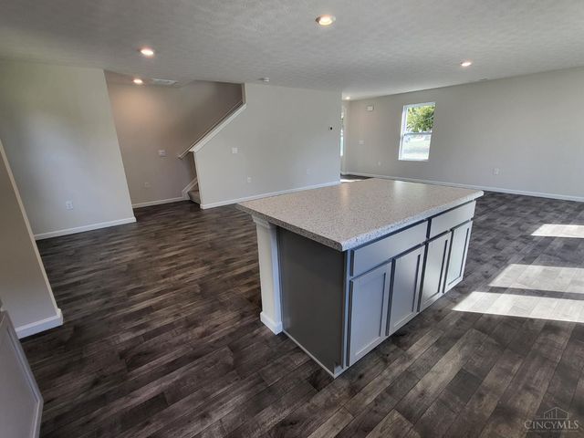 987 N South Street, Wilmington, OH 45177