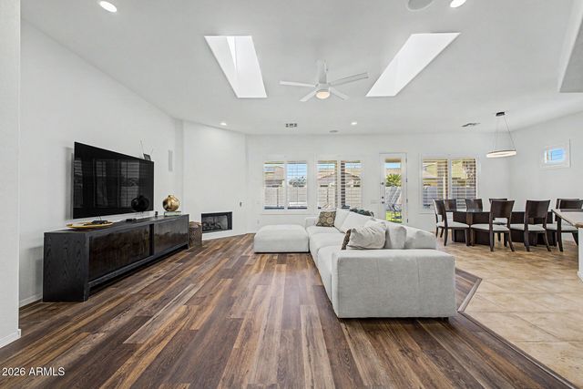 3110 E RUNAWAY BAY Place, Chandler, AZ 85249