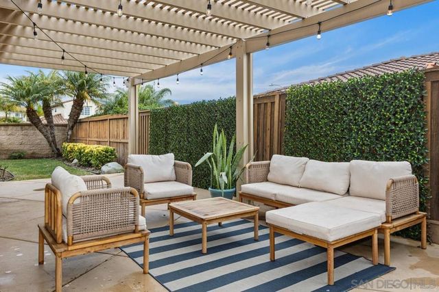 3476 Pleasant Vale Dr, Carlsbad, CA 92010