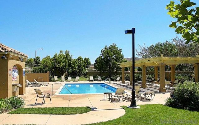 3476 Pleasant Vale Dr, Carlsbad, CA 92010