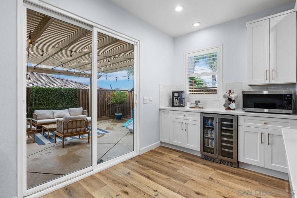 Image 11 of property listing at 3476 Pleasant Vale Dr, Carlsbad, CA 92010