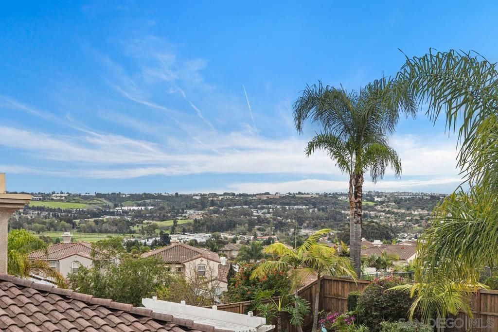 Image 28 of property listing at 3476 Pleasant Vale Dr, Carlsbad, CA 92010