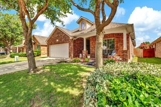 4621 Prickly Pear Drive, Fort Worth, TX 76244