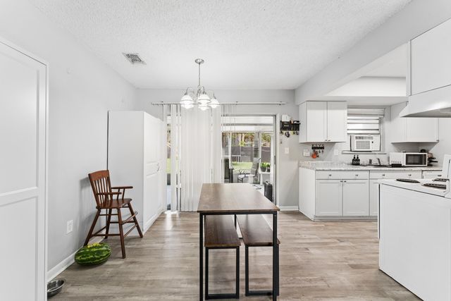 1802 SE Vesthaven Court, Port St. Lucie, Port St Lucie, FL 34952