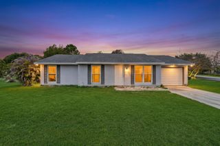 1802 SE Vesthaven Court, Port St. Lucie, Port St Lucie, FL 34952