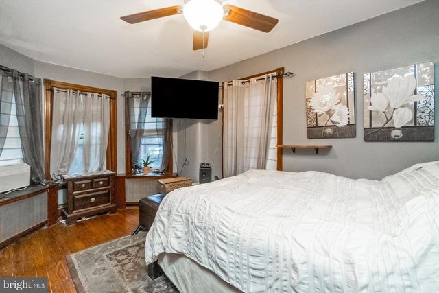 208 E BROAD ST, Souderton, PA 18964