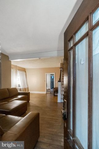 208 E BROAD ST, Souderton, PA 18964