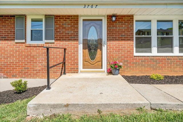 3767 Norway AVE, Roanoke, VA 24017