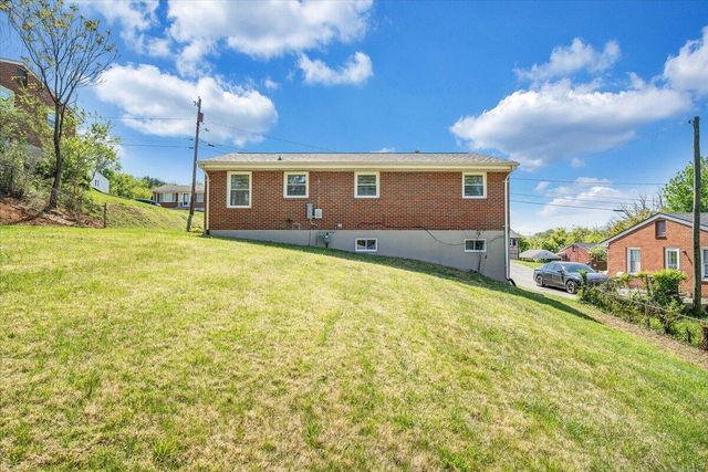 3767 Norway AVE, Roanoke, VA 24017