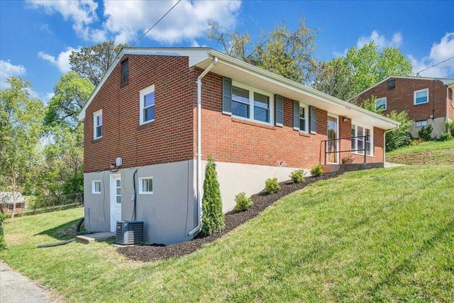 3767 Norway AVE, Roanoke, VA 24017