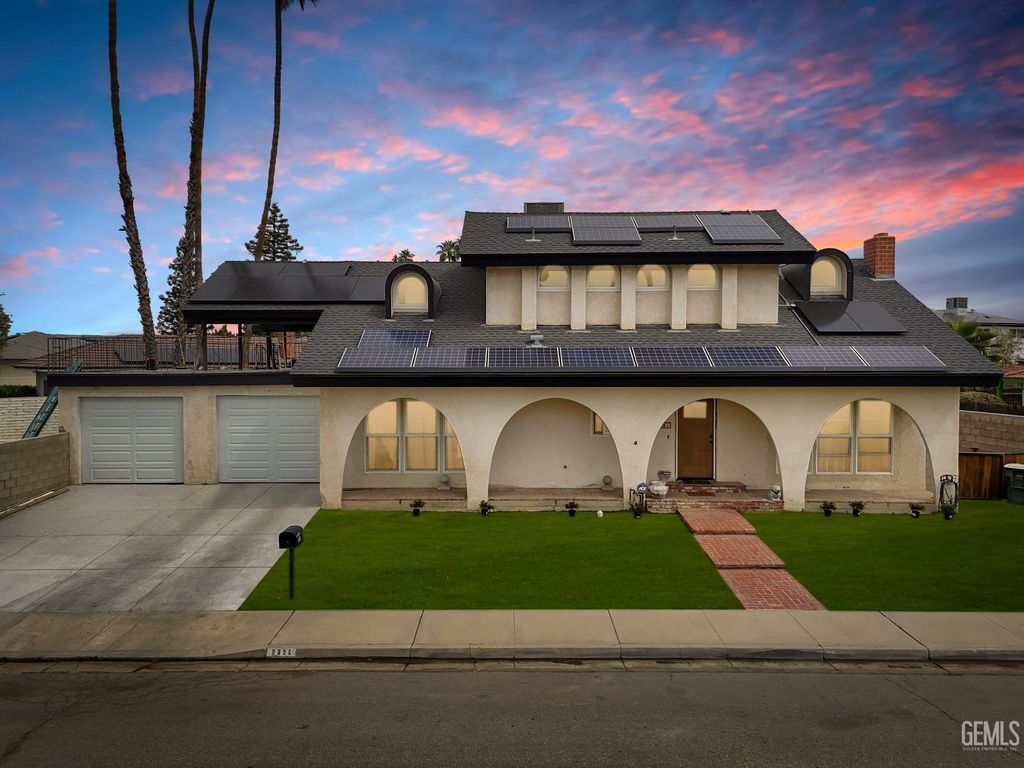 2400 Silver Drive, Bakersfield, CA 93306