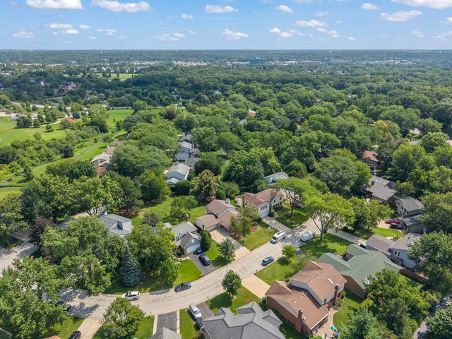 6557 Raintree Court, Lisle, IL 60532