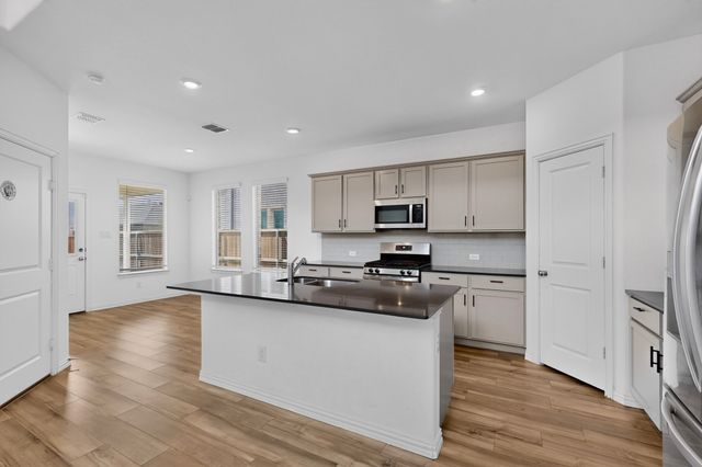1309 Canuela Way, Justin, TX 76247