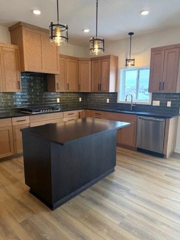 19430 Everglade Path, Farmington, MN 55024