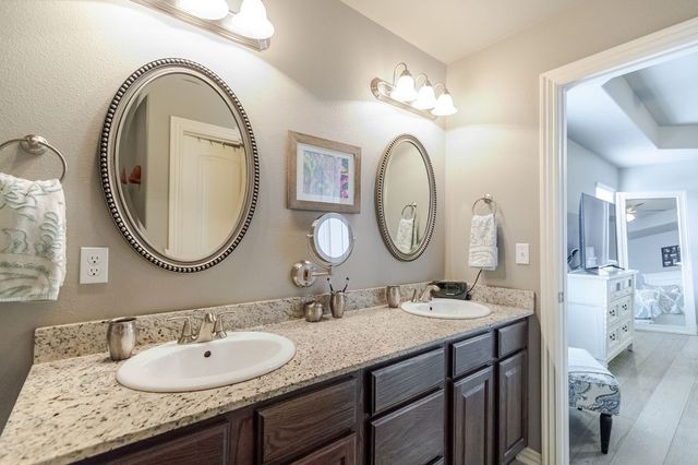 3058 Chelsey Lane, Springdale, AR 72764