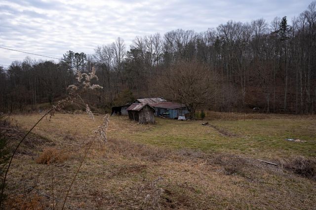 2478 Highway 39 E, Englewood, TN 37329