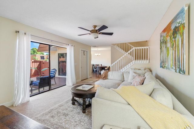 2944 SW 11th Place 2944, Deerfield Beach, FL 33442