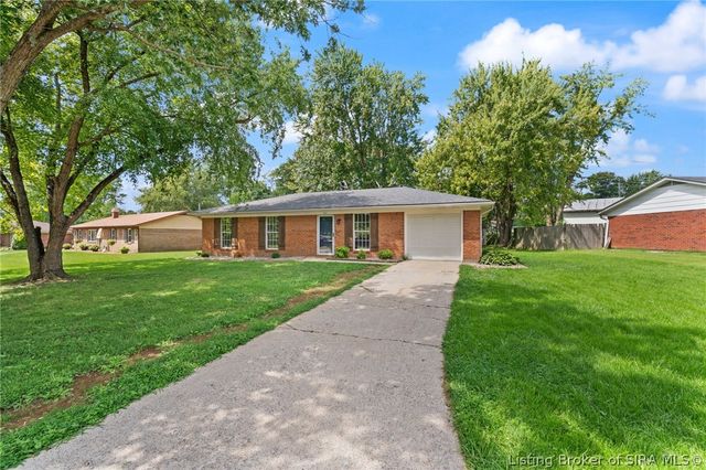 301 Glendale Drive, Charlestown, IN 47111