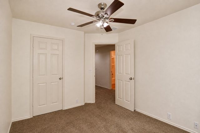 2219 Glacier Park Lane, Grand Prairie, TX 75050