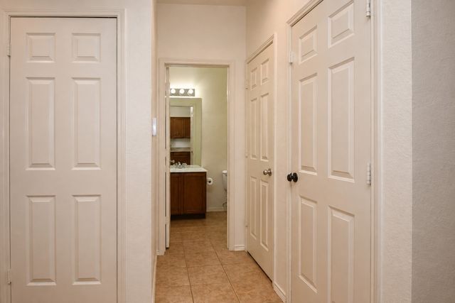 2219 Glacier Park Lane, Grand Prairie, TX 75050