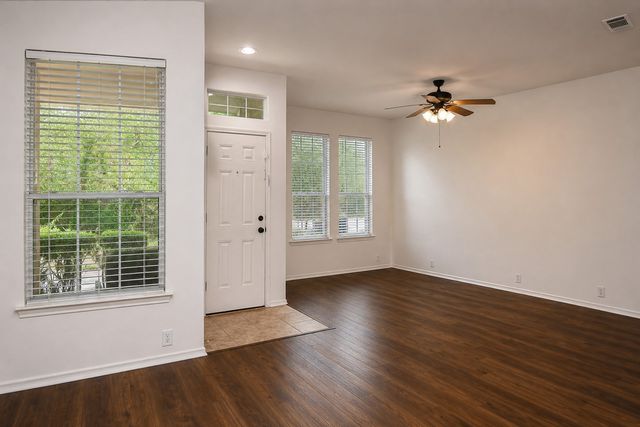2219 Glacier Park Lane, Grand Prairie, TX 75050