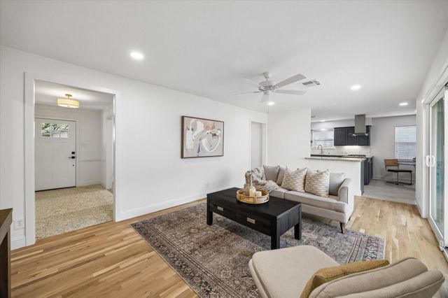 5706 Capello Drive, Houston, TX 77035