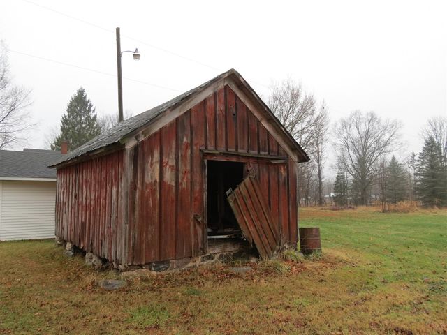 5331 Stepladder Road, Parma, MI 49269