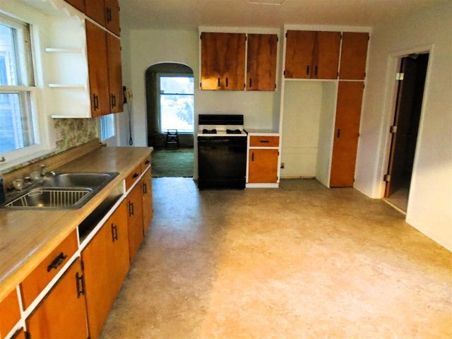 5331 Stepladder Road, Parma, MI 49269