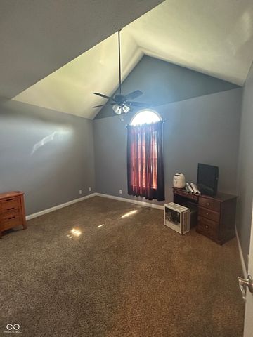 9162 Janelle Drive, Seymour, IN 47274