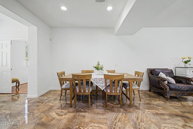854 E TEKOA Avenue, Gilbert, AZ 85298