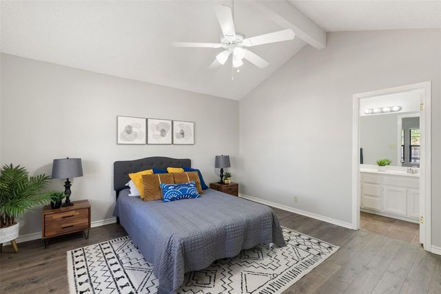 410 Village LN, Buda, TX 78610