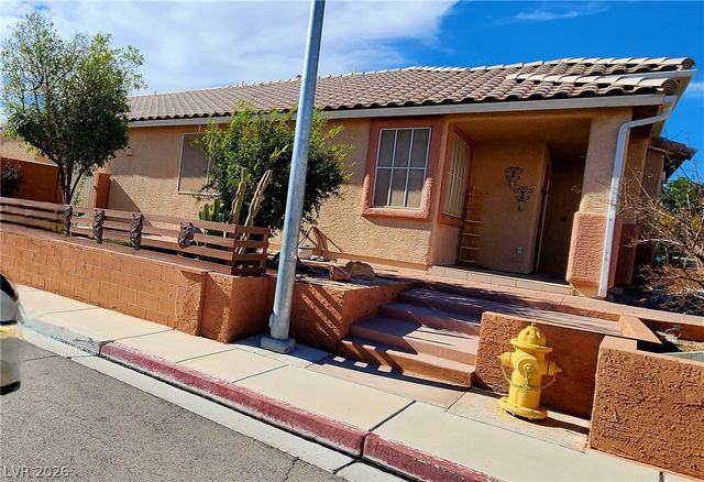 1085 Sage Valley Court, Las Vegas, NV 89110