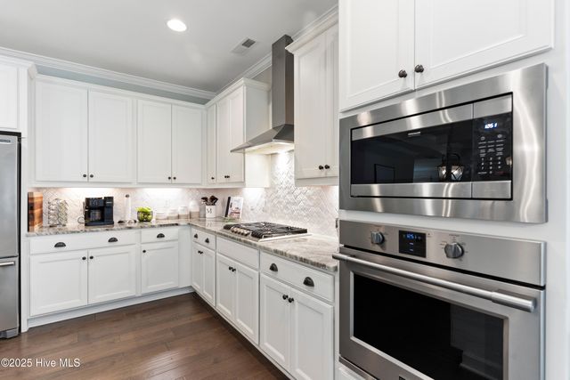 3810 Lemon Drop Lane NE, Leland, NC 28451