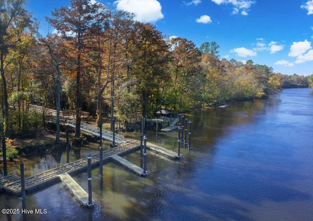 3810 Lemon Drop Lane NE, Leland, NC 28451