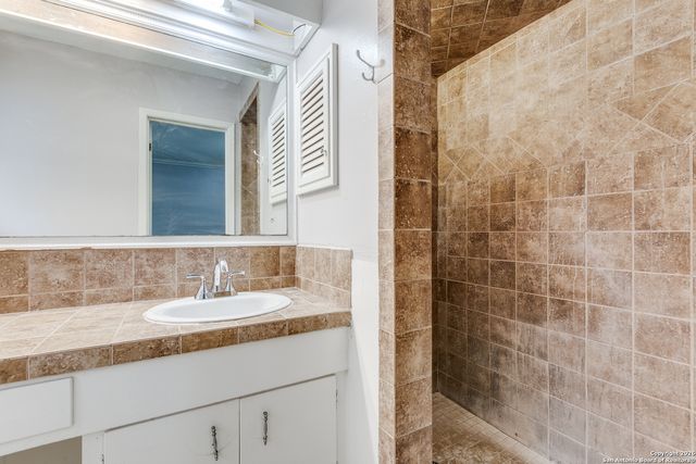 10602 Lands Run, San Antonio, TX 78230